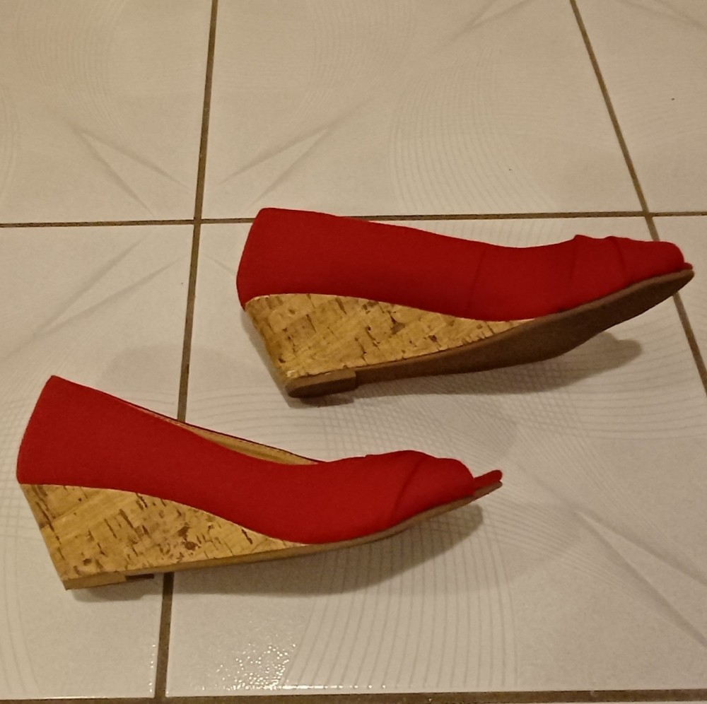 4/$60 Red "Cork-Look" Heeled Wedges - Size 8